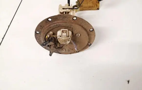 Toyota Avensis Verso Fuel level sensor 