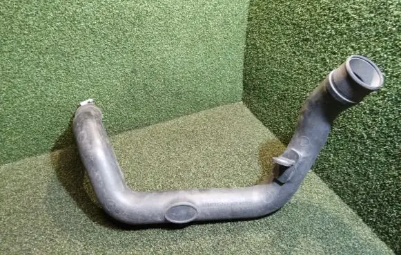 Fiat Talento Intercooler hose/pipe 8200730576 8200730539
