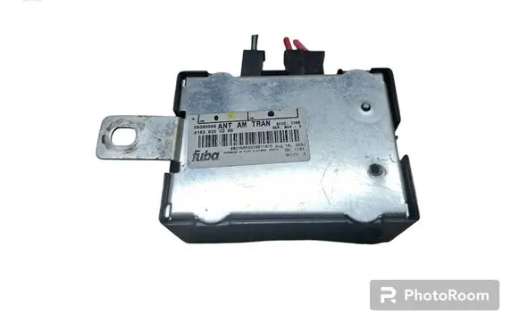 Mercedes-Benz ML W163 Aerial antenna amplifier A1638200289