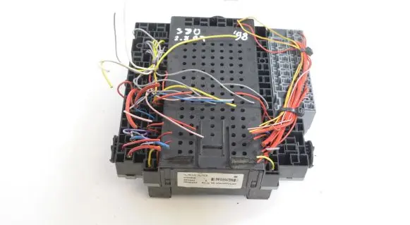 Volvo S80 Fuse box set 9469868 83431136