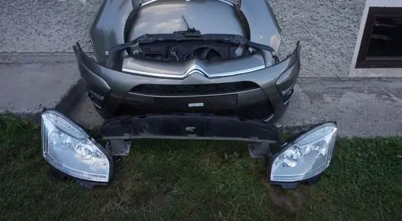 Citroen C4 I Picasso Front piece kit 
