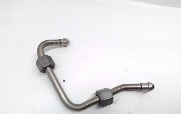 Ford Kuga II Fuel injector supply line/pipe BM5G9D354DB