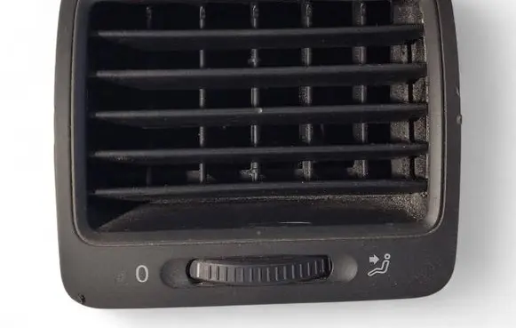 Volkswagen Golf V Dashboard side air vent grill/cover trim 1K0819710 1K0819704