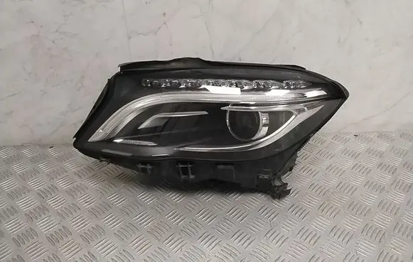 Mercedes-Benz GLA W156 X156 Headlight/headlamp A1569061700