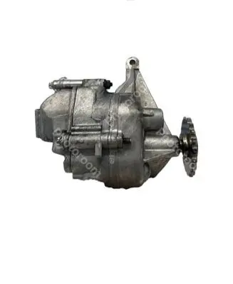 Mercedes-Benz E W211 Oil pump R6461810101