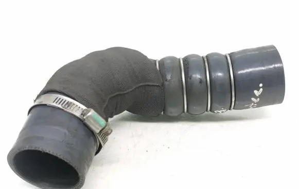 Intercooler hose/pipe
