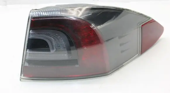 Tesla Model S Rear/tail lights 600592100D