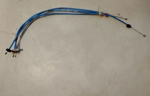 Volkswagen PASSAT B5 Air flap cable 