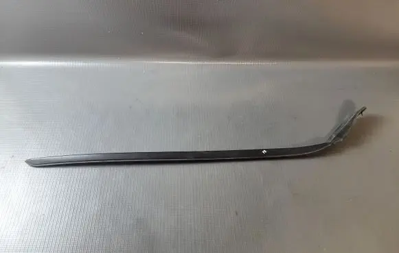 Volvo V90 Cross Country Windshield trim 31386575