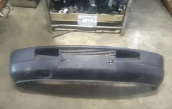 Volkswagen II LT Front bumper
