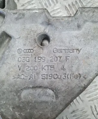 Volkswagen PASSAT B6 Bracket in trunk/boot 