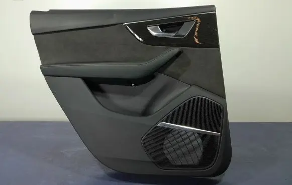Audi Q7 4M Door card panel trim set 