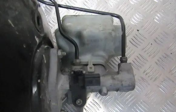 Volkswagen Touran I Master brake cylinder 1k0945459a