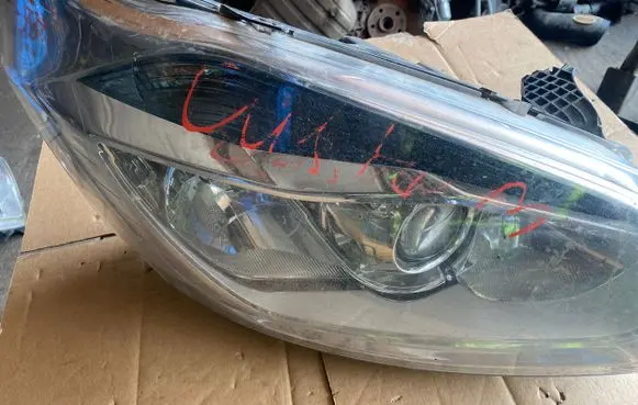 Ford Transit Custom Headlight/headlamp BK21-13D152-BG