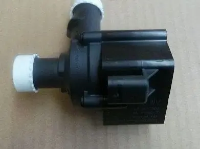 Volkswagen Beetle A5 Water pump 704071440