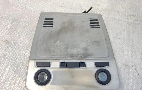 BMW 1 E81 E87 Headlining lighting console trim 9137479