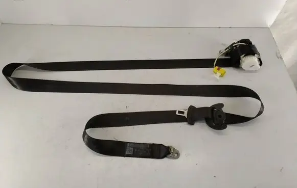 Volkswagen PASSAT B6 Front seatbelt 33046824 YD41906206U 3C1857706F