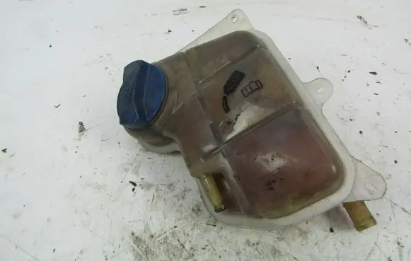 Audi A4 S4 B5 8D Coolant expansion tank/reservoir 8D0121403L