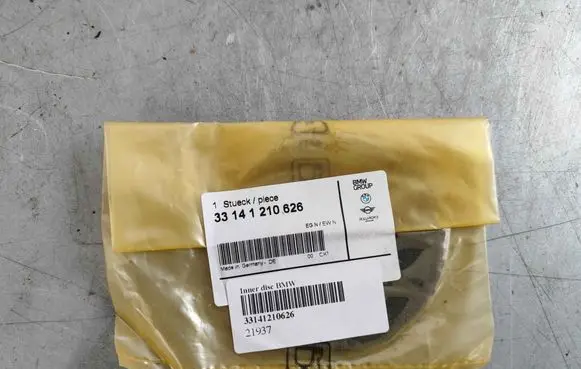 BMW M5 F90 Other engine bay part 33141210626 33141203798 1210626