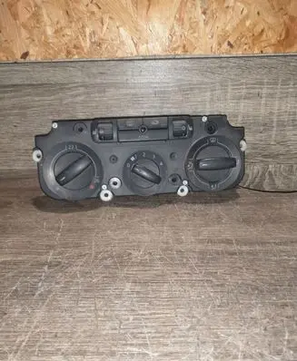 Volkswagen Touran I Climate control unit 5HB008719