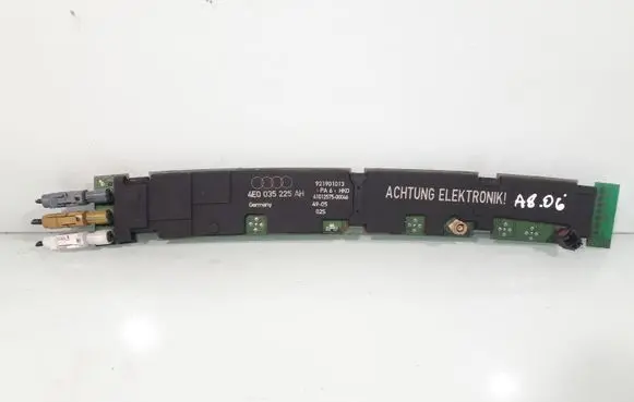 Audi A8 S8 D3 4E Aerial antenna amplifier 4E0035225AH