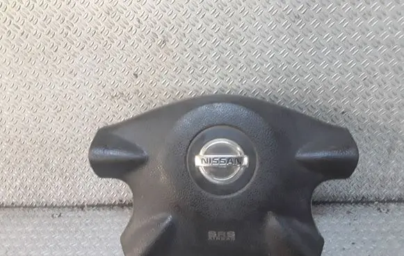 Nissan X-Trail T30 Steering wheel airbag 