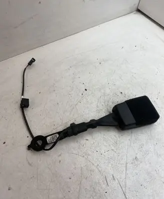 BMW X3 G01 Front seatbelt buckle 7414301 18B024B1