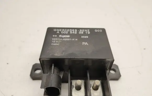 Mercedes-Benz E W211 Other relay A0025423819