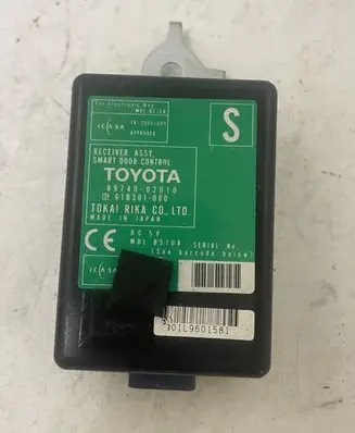 Toyota Auris 150 Door central lock control unit/module 8974002010