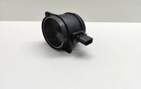 BMW 5 E60 E61 Mass air flow meter 0281006147 8509725