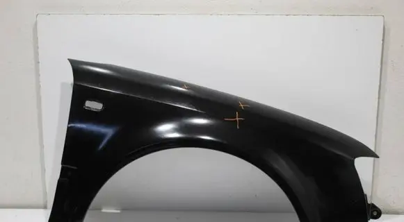 Audi A4 S4 B7 8E 8H Fender