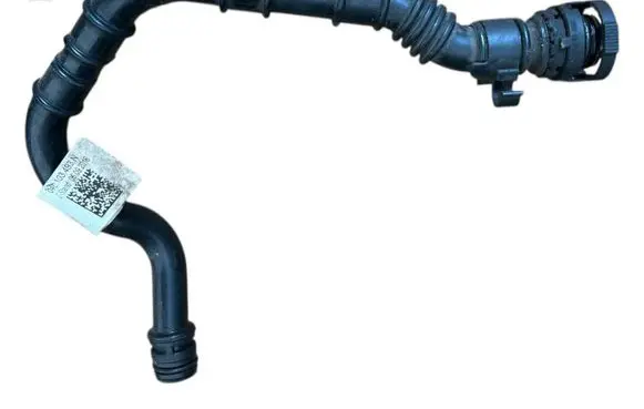 Volkswagen Crafter Breather hose/pipe 04l103493N 06092016