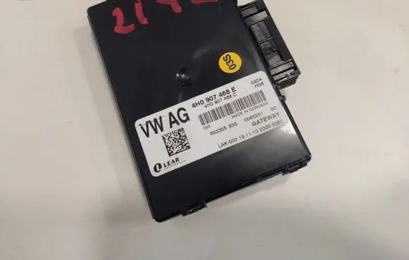 Audi A8 S8 D4 4H Gateway control module 4H0907468E 4H0907468C