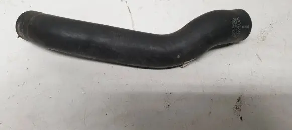 Volvo XC90 Engine coolant pipe/hose 30680914