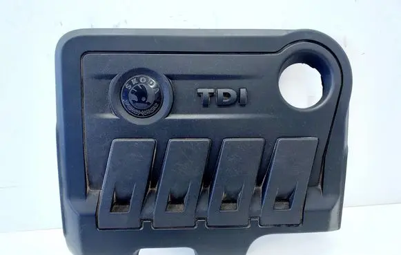 Skoda Yeti (5L) Engine cover (trim) 03L103925R 03L103925S