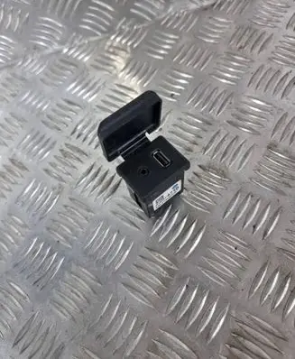 Opel Mokka AUX in-socket connector 20874710