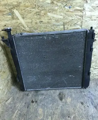 Hyundai Santa Fe Coolant radiator