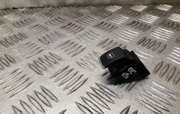 Volkswagen Tiguan Electric window control switch 5K0959855