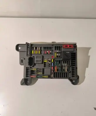 BMW X5 E70 Fuse module 518954020A 693168703
