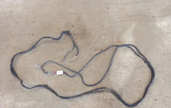 Volvo V70 Positive cable (battery) 30658299