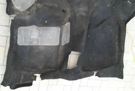 Volkswagen Caddy Front floor carpet liner 171863101