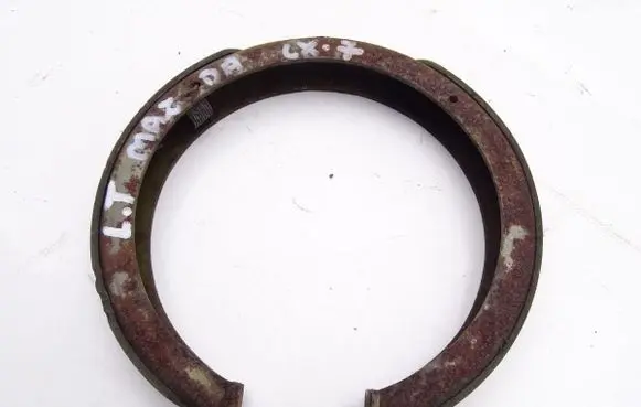 Mazda CX-7 Handbrake/parking brake pads 