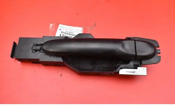 Rear door exterior handle