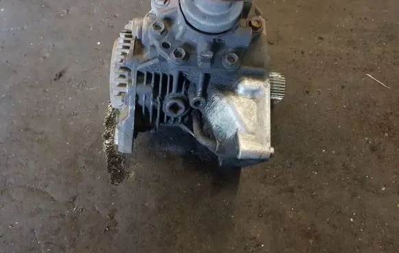 Nissan X-Trail T30 Front differential 