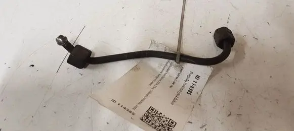 Opel Corsa C Fuel injector supply line/pipe