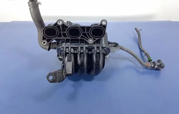 Toyota Aygo AB10 Intake manifold