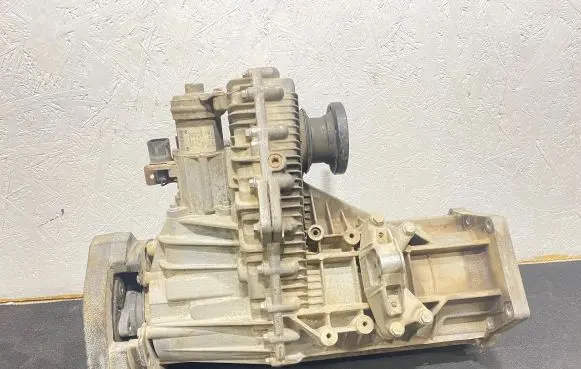 Volkswagen Touareg I Gearbox transfer box case 0AD341012K 08032006