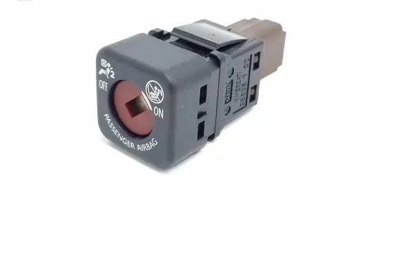 Passenger airbag on/off switch