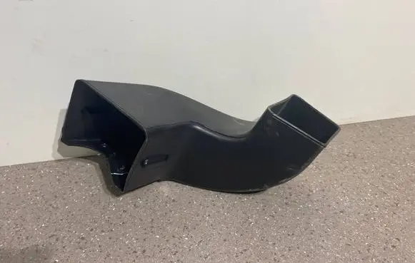 Fiat Freemont Air intake duct part 05108161AD