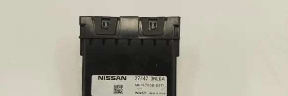 Nissan Leaf II (ZE1) Air conditioner control unit module 274473NL0A
